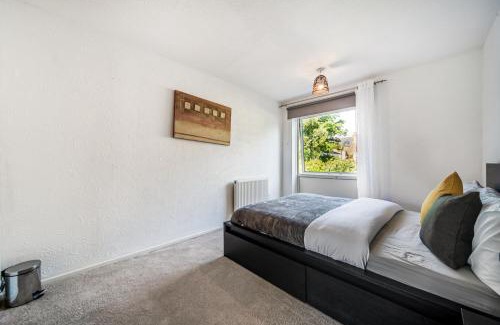 Edgbaston House | Beautiful 2 bedroom, two-storey house with garden, close to city centre