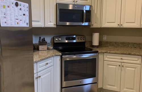 Biggar House | Beautiful 2- bedroom Townhome in Resort Like Community