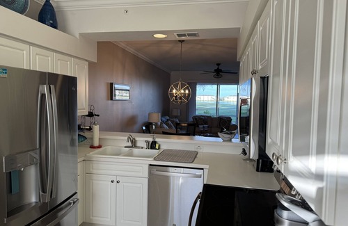 Heritage Palms Condo | Beautiful 2 Bedroom Golf Course Condo