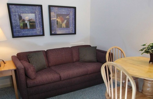 West Bridgewater Apartment | Beautiful 2 bedroom unit at resort, sleeps 6