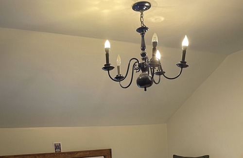 North Adams Cottage | Beautiful 2 bedrooms and Full Cottage Home Comfort.