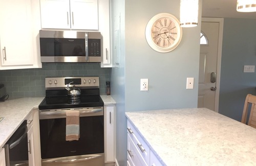 Fort Pierce Condo | Beautiful 2 BR 2 Bath fully renovated condo in Ocean Village!