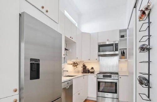 Little Woods Condo | Beautiful 2 Br. Condo (366424) by Houzlet
