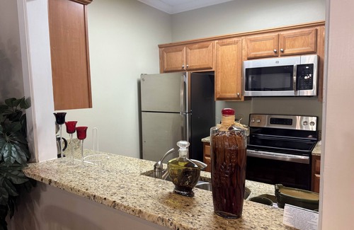 Lackey House | Beautiful 2-BR Townhome in Williamsburg, VA, next door to Water Country USA