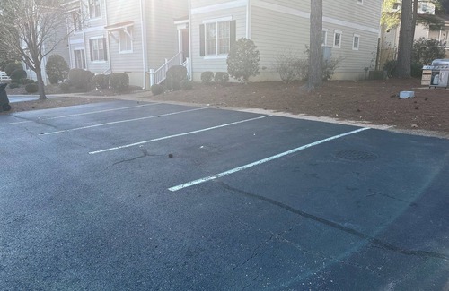 Lackey House | Beautiful 2-BR Townhome in Williamsburg, VA, next door to Water Country USA