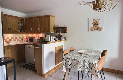Bourg-Saint-Maurice Apartment | Beautiful 2-room apartment with balcony, parking, and WiFi in Bourg St Maurice
