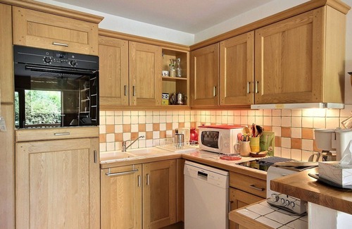 Bourg-Saint-Maurice Apartment | Beautiful 2-room apartment with balcony, parking, and WiFi in Bourg St Maurice