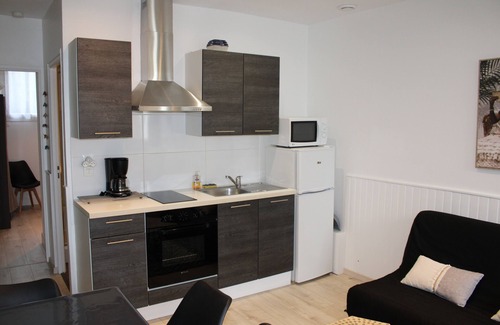 Royan Apartment | Beautiful 2 room apartment 2 to 4 people with large terrace, close to the beach, quiet