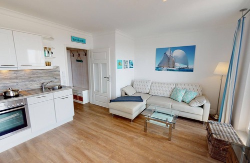 Pelzerhaken Apartment | Beautiful 2-room vacation apartment for 4 people and dog with balcony & Baltic Sea view