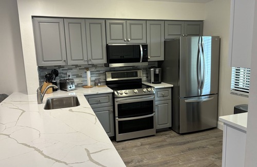 East Naples Condo | Beautiful 27 Hole Championship Golf Course Condo in a gated community