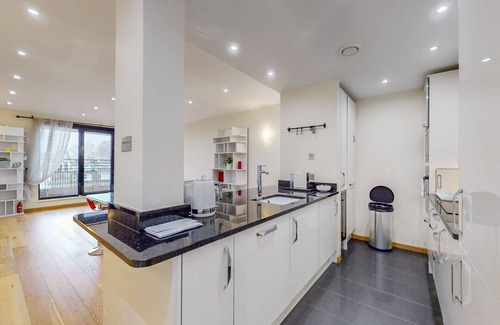 Kensington Apartment | Beautiful 2Bed Apartment with lift in Kensington