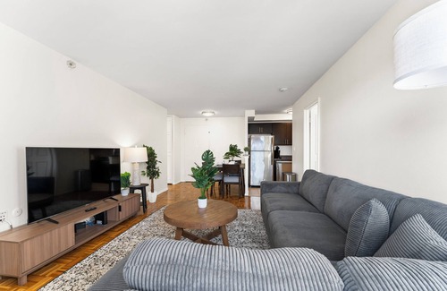 Brookline Apartment | Beautiful 2BR Next to BU 7833