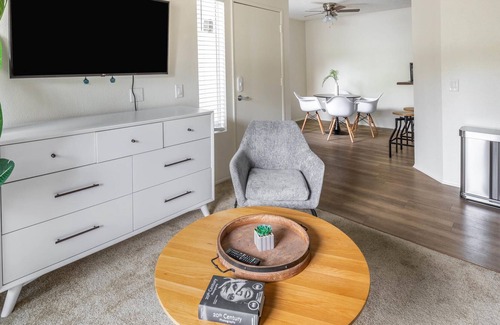 San Marcos Apartment | Beautiful 2BR Place in San Marcos