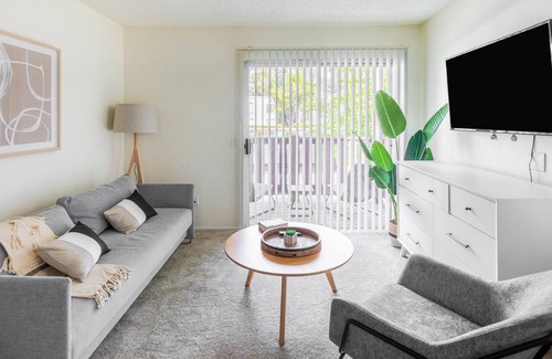 San Marcos Apartment | Beautiful 2BR Place in San Marcos