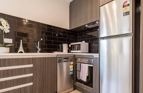Newton Apartment | Beautiful 2BR Unit next to Myers Park Zodiak Stays