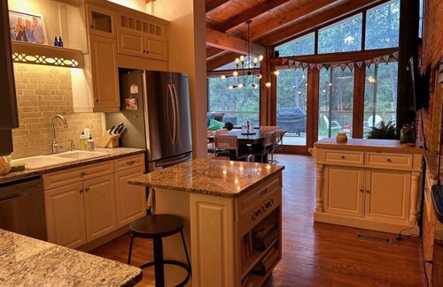 Woodmen Valley House | Beautiful 3.5 Acre Private Mountain House Just South of Air Force Academy