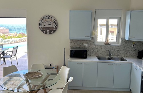 Panormos Villa | Beautiful 3 Bed, 2 bath detached Villa, private pool sea view, near beach.