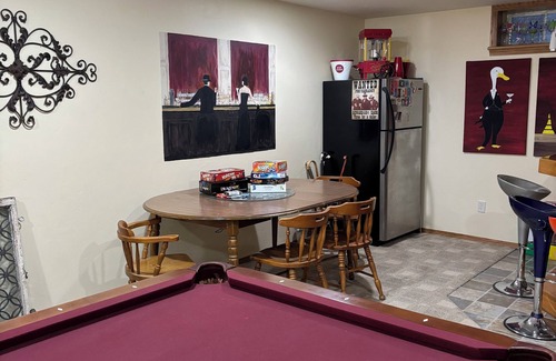 Green Bay House | Beautiful 3-bedroom+house in the home of the Green Bay Packers.