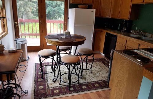 Soldotna Apartment | Beautiful 3 bedroom near the Kenai River!