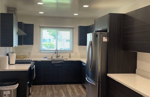 Valley Glen House | Beautiful 3 bedroom home with family sized pool