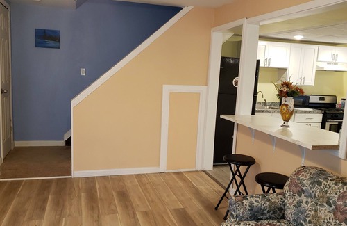 Cheektowaga House | Beautiful 3 BR , 1 Bath, #B free parking , Property B