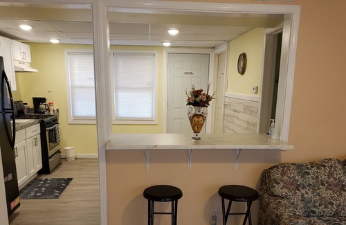 Cheektowaga House | Beautiful 3 BR , 1 Bath, #B free parking , Property B