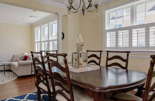 Hingham House | Beautiful 3 br/4 ba townhome in waterfront community; 2-min walk to Boston ferry