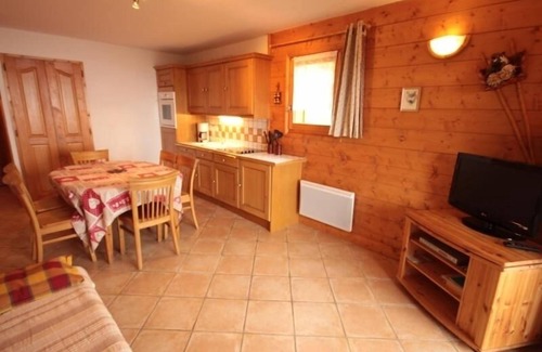 Bisanne 1500 Apartment | Beautiful 3-room apartment with terrace and garage in Villard-sur-Doron