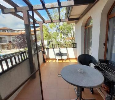 Aheloy Apartment | Beautiful 3 Room Apartment with Pool and Sea view Aheloy
