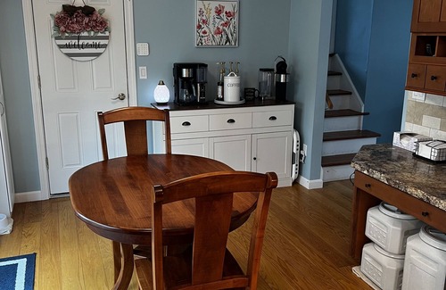 Geyser Crest House | Beautiful 3bd/2ba home, mins to SPAC/track/downtown Saratoga