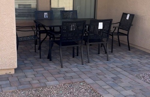 Maricopa House | Beautiful 3Bedroom 2Bath 1 level Vacation home! Snow Birds,Canadian are welcome!