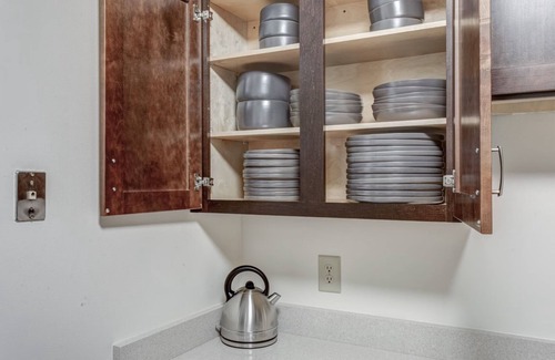 Back Bay Apartment | Beautiful 3BR 2BA Condo in back bay heart