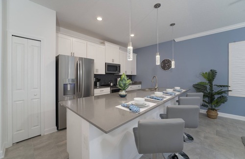 Davenport House | Beautiful 4/3 in championsgate + private heated pool 288