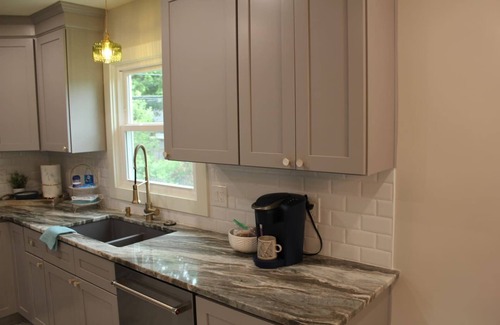 Lexington House | Beautiful 4-bedroom home, close to Downtown/UK