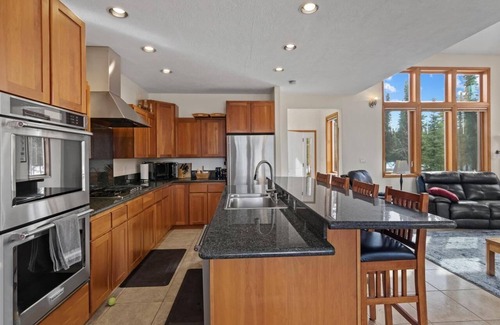 Funny River House | Beautiful 4 Bedroom Home secluded on the Kenai River with improved road access