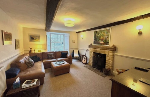 Burford House | Beautiful 4-bedroom house with WiFi in charming Burford