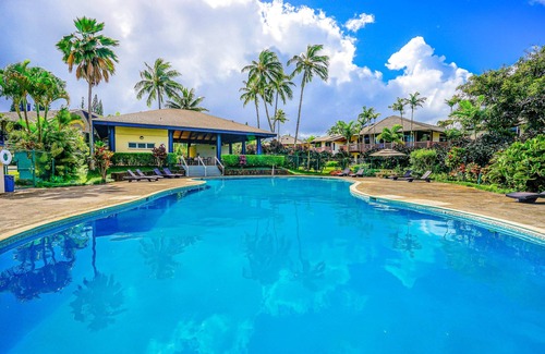 Kaiulani Condo | Beautiful 4 bedrooms above famous Anini Beach! Holiday Open!