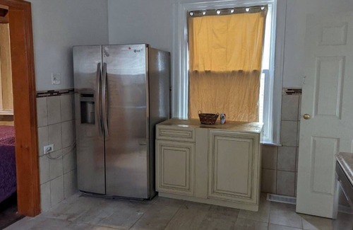 Oak Lane - East Oak Lane House | Beautiful 5 Bedroom, 3 Full Ba, Off St Parking East Oak Lane, Philadelphia, PA