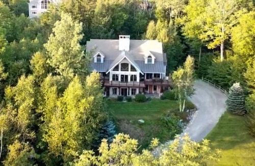 Stratton Mountain House | Beautiful! 5 Beds-5 baths Home, Spectacular Views of Stratton, On Shuttle