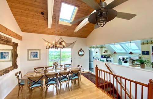 Montauk House | Beautiful 5 BR Montauk House with Private Lake Montauk Beach!
