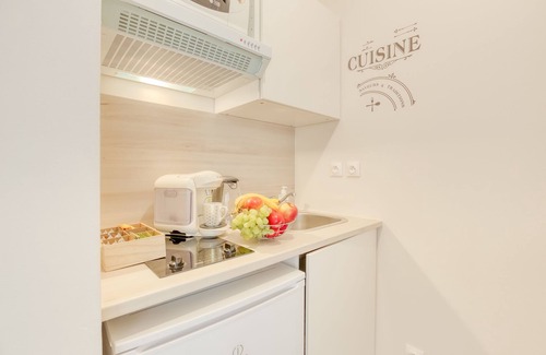 Montevrain Apartment | Beautiful 🌹🎢 5 min from Disney🌹Parking Private