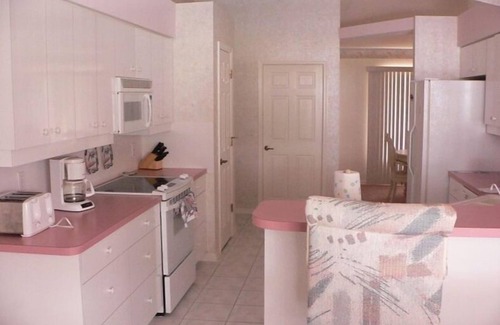 Broadmoor Villa | Beautiful 5 Star Villa - March and April availability