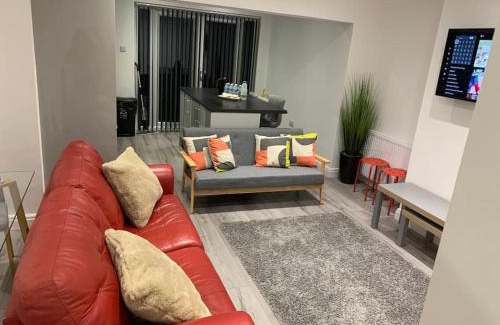 Dartford House | Beautiful 5Bedroom Hse-Contractor/Family/Corporate