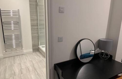 Dartford House | Beautiful 5Bedroom Hse-Contractor/Family/Corporate