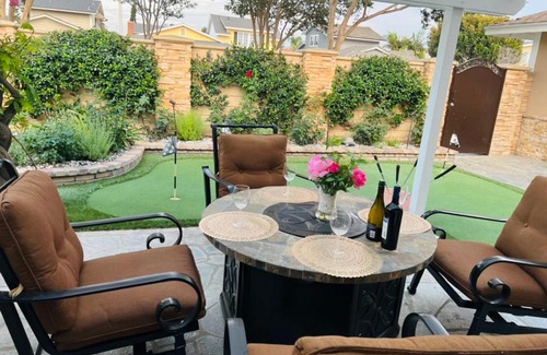 Fountain Valley House | Beautiful 5BR and 3BA, heated pool, golfing, BBQ villa near Disney and beaches