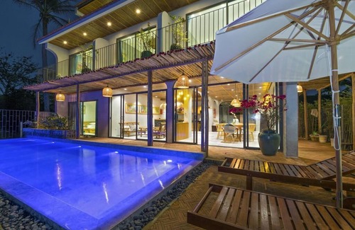 Hoi An Villa | BEAUTIFUL, 6 BED, 7 BATH PRIVATE POOL & BEACH VILLA. AMAZING VIEWS & SERVICE :-)
