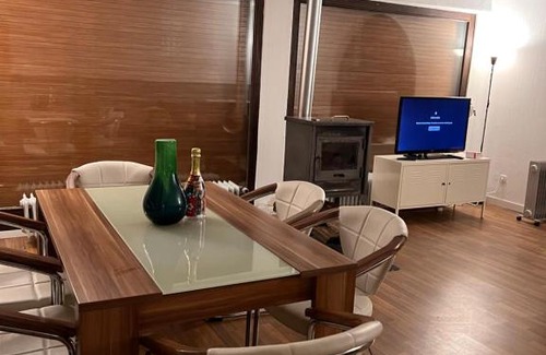 Hallenberg Apartment | Beautiful 8 Bed Apartment in Hallenberg