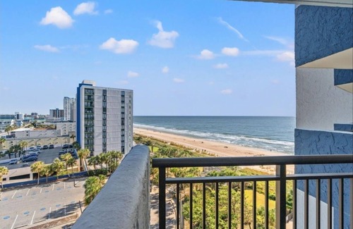 Myrtle Beach Condo | Beautiful 8th floor one-bedroom condo at the Bluewater Resort.
