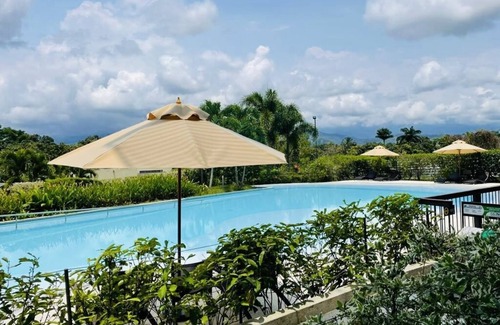 Anapoima Apartment | Beautiful 900 sqft condo w/pool and a view to relax and be in touch w/nature!