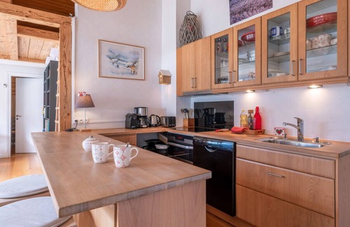Chamonix-Mont-Blanc Apartment | Beautiful apartment with superb view of Mont Blanc